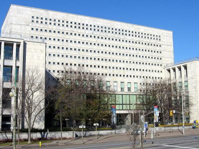 1200px-Library_and_Archives_Canada